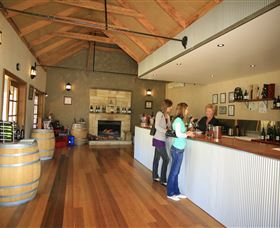 Savannah Estate Winery And Cellar Door - Holiday Great Ocean Road 2