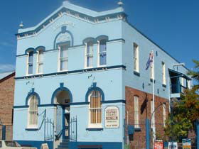 J E Brown Warehouse - Holiday Great Ocean Road 1