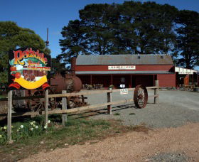 Sully's Cider At The Old Cheese Factory - Holiday Great Ocean Road 0