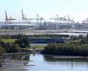 Port Of Brisbane Visitors Centre - Holiday Great Ocean Road 3