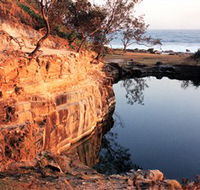 Angourie Blue Pool - Holiday Great Ocean Road
