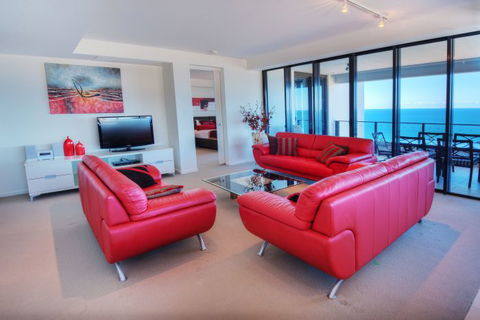 Ultra Broadbeach - Holiday Great Ocean Road 18
