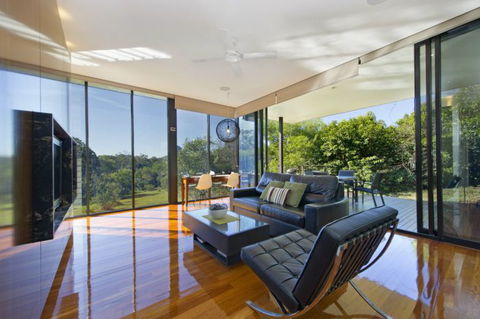Glass On Glasshouse - Holiday Great Ocean Road 0