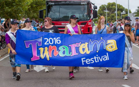 Port Lincoln Tunarama Festival - Holiday Great Ocean Road 4