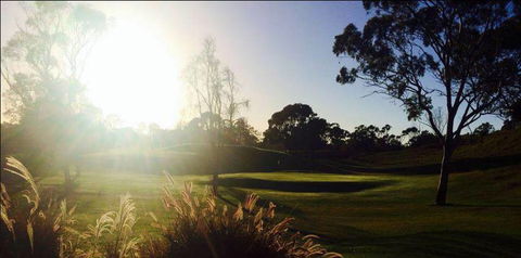 Moranbah Golf Club Inc. - Holiday Great Ocean Road 4