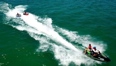 Geraldton Tubing Experience - Holiday Great Ocean Road 0