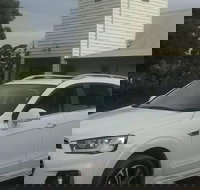 Customisable Wine Tour on a Budget for a group up to 6 people - Holiday Great Ocean Road