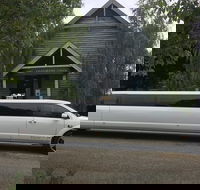 Wine Experience 4 hours in a Stretch Limousine. Min 10 persons 14 max - Holiday Great Ocean Road