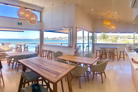 Coffin Bay Oyster Farm & Tasting Tour - Holiday Great Ocean Road 13