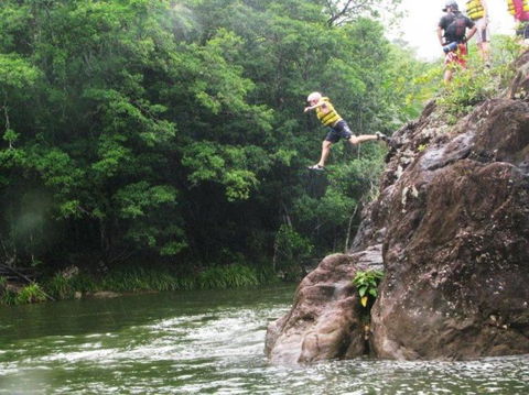 Tully River Full-Day White Water Rafting From Cairns Including Lunch - Holiday Great Ocean Road 4