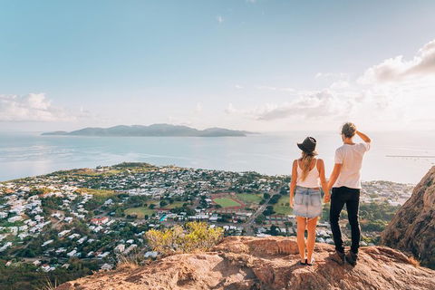 Magnetic Island Round-Trip Ferry From Townsville - Holiday Great Ocean Road 1
