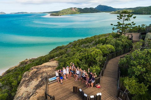 2-Day Whitsundays Sailing Adventure: Summertime - Holiday Great Ocean Road 4