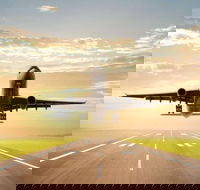 Private Airport Transfer from Brisbane Airport BNE to North Gold Coast 1-6 pax - Holiday Great Ocean Road