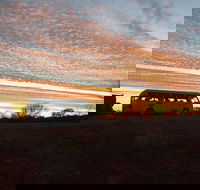 Bus Transfer Alice Springs to Ayers Rock Resort - Holiday Great Ocean Road
