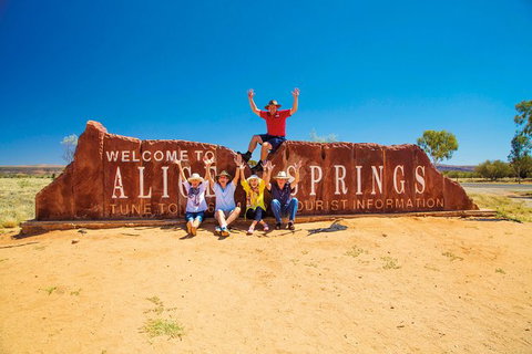 Alice Springs To Uluru (Ayers Rock) One Way Shuttle - Holiday Great Ocean Road 5