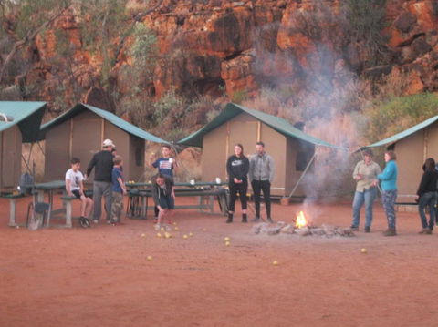 3-Day Uluru And Kings Canyon Camping Experience From Alice Springs Including Outback BBQ Dinner - Holiday Great Ocean Road 3
