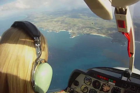U-FLY Aerobatic And Sydney Scenic Experience - Holiday Great Ocean Road 0