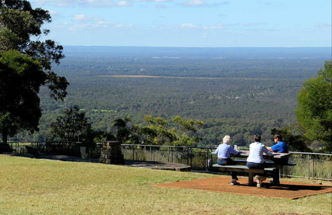 Hawkesbury Lookout - Holiday Great Ocean Road 0
