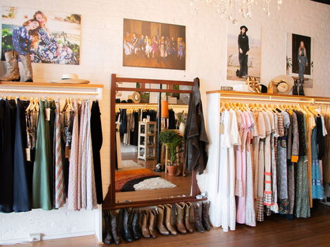 Saloon Design House - Holiday Great Ocean Road 1