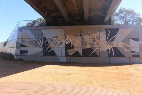 Berri Bridge Mural - Holiday Great Ocean Road 0