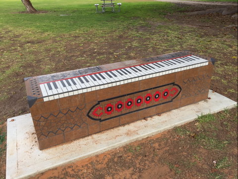 Piano Park Bench, Moonta - Holiday Great Ocean Road 0