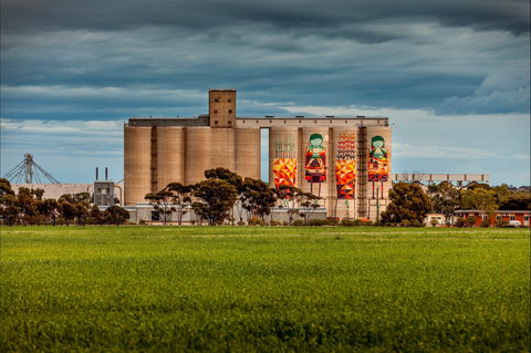 PUBLIC Silo Trail: Merredin - Holiday Great Ocean Road 1