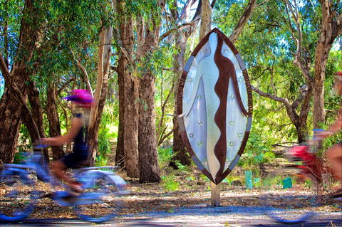 Wagirra Trail And Yindyamarra Sculpture Walk - Holiday Great Ocean Road 0