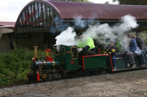 Clare Valley Model Engineers - Holiday Great Ocean Road 0