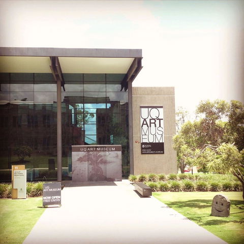UQ Art Museum - Holiday Great Ocean Road 0