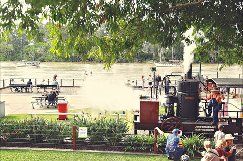 Mary Ann Steam Engine - Holiday Great Ocean Road 2
