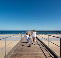 Moonta Bay Jetty - Holiday Great Ocean Road