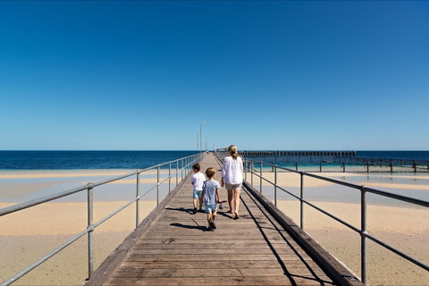 Moonta Bay Jetty - Holiday Great Ocean Road 0