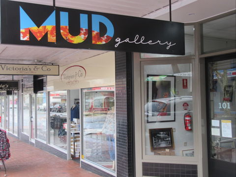 MUD Gallery - Holiday Great Ocean Road 0