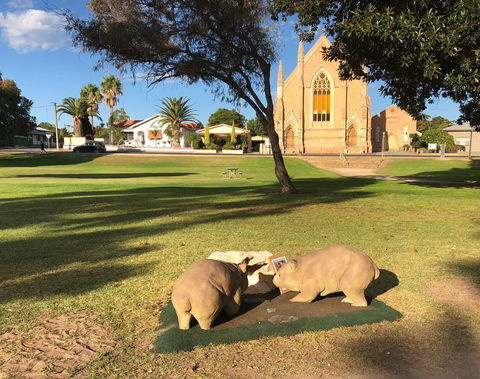 Queen Square, Moonta - Holiday Great Ocean Road 0