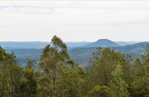 Mount Yengo Lookout - Holiday Great Ocean Road 0