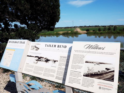 Tailem Bend Rhino Park And Dickson Reserve - Holiday Great Ocean Road 2