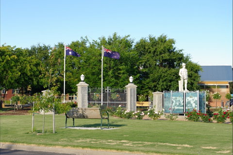 WW1 Memorial Park - Holiday Great Ocean Road 1