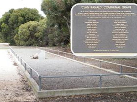 Historic Clan Ranald Shipwreck Graves - Holiday Great Ocean Road 1