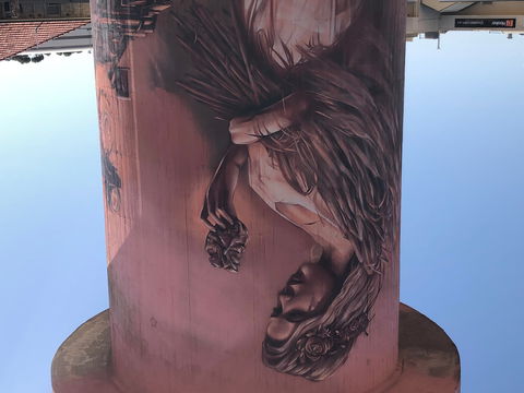 Kadina Water Tower Mural - Holiday Great Ocean Road 0