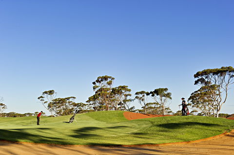 Kalgoorlie Golf Course - Holiday Great Ocean Road 1