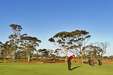 Kalgoorlie Golf Course - Holiday Great Ocean Road 2
