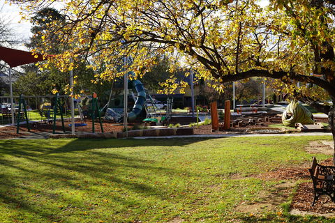 Ryrie Park - Braidwood - Holiday Great Ocean Road 0