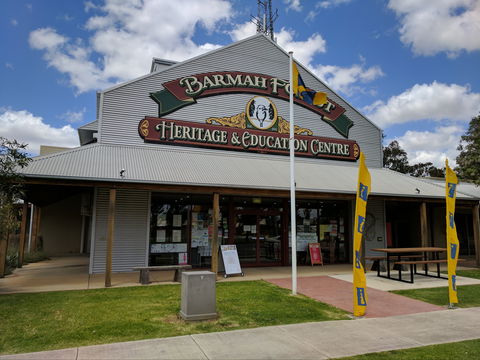 Barmah Forest Heritage And Education Centre - Nathalia - Holiday Great Ocean Road 1