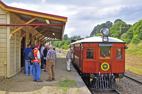 Robertson Heritage Railway Station - Holiday Great Ocean Road 0