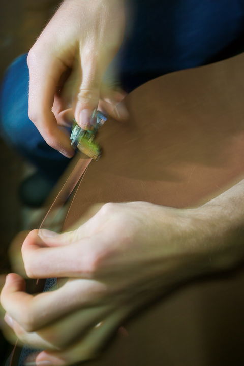 Simon Martin Whips & Leathercraft - Holiday Great Ocean Road 0