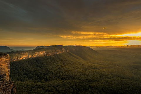 Ultimate Blue Mountains Waterfalls, Walks & Sunset PRIVATE Tour - Holiday Great Ocean Road 1