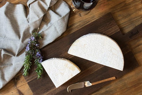 Artisan Cheese Tastings And Sales - Holiday Great Ocean Road 1
