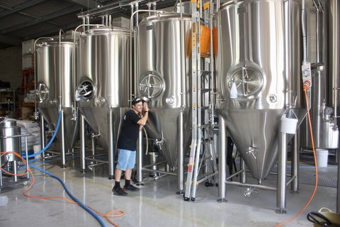 Hipster Sipster Brewery & Distillery Tour - Northern NSW - Holiday Great Ocean Road 14