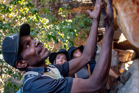 Arnhem Land Injalak Hill Full-Day Tour From Jabiru - Holiday Great Ocean Road 0