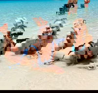 Full-Day Whitsunday Tour Whitehaven Beach and Hill Inlet with BBQ - Holiday Great Ocean Road